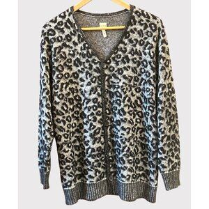 La Vie Rebecca Taylor Leopard Print Knit Button Cardigan Sweater Parisian Chic